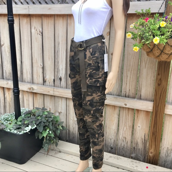 CARGO CAMOUFLAGE JEANS with LEG POCKETS - Picture 9 of 16